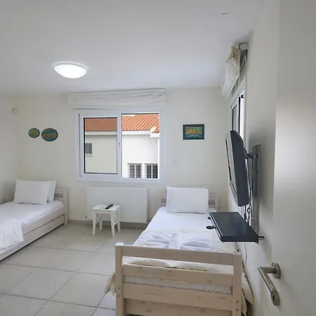 Serifos 7 - 100 Meters From Malama * Protaras