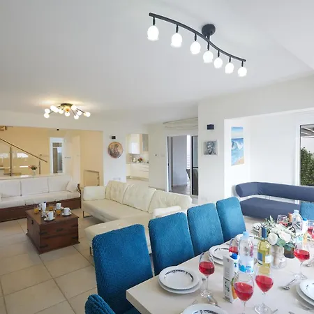 Serifos 7 - 100 Meters From Malama Villa Protaras