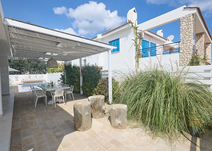 Serifos 7 - 100 Meters From Malama Vila